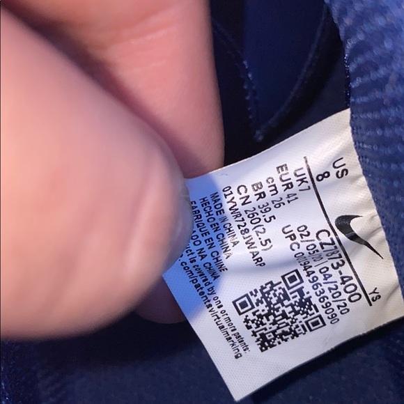 Air Force 1s blue and white Camo - Picture 6 of 9